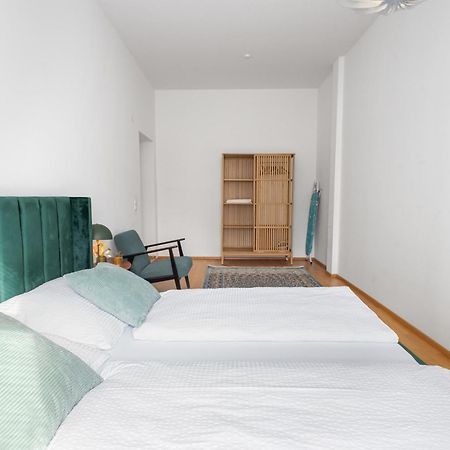 Stylische Altbauwohnung Bregenz Am See エクステリア 写真